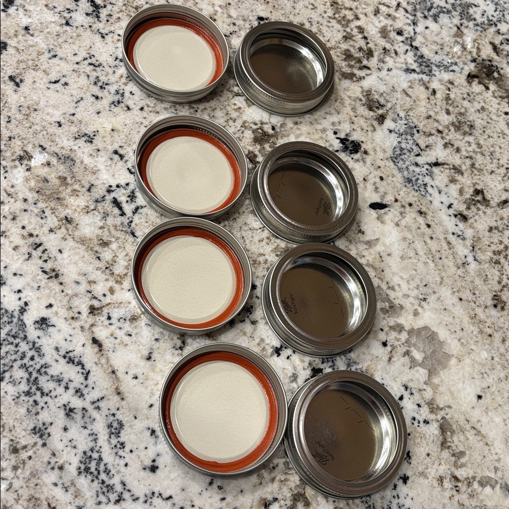 8 Ball Mason Jar Regular Mouth Canning Lids & Bands (3)